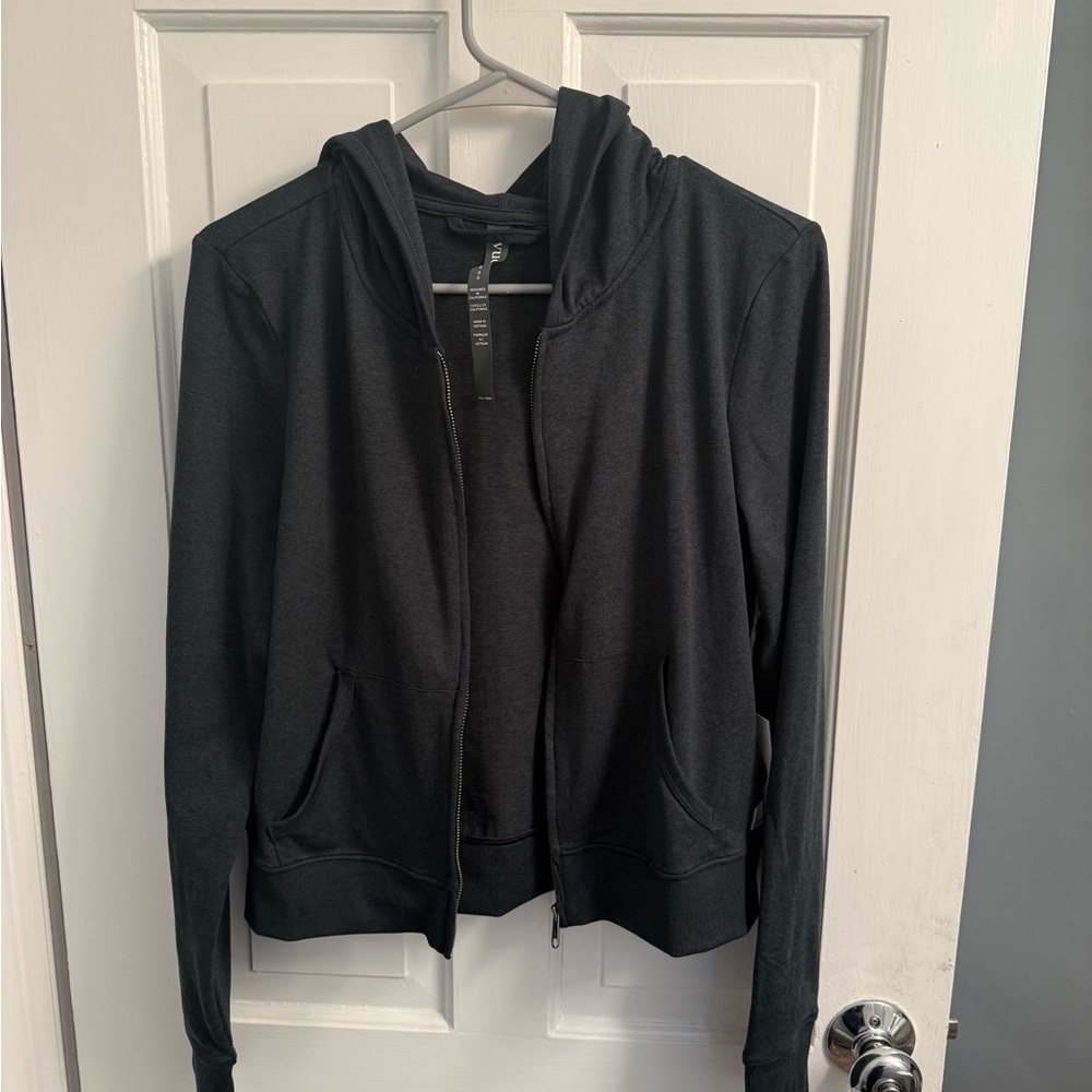 NWT Vuori dark Green Zip Hoodie size large